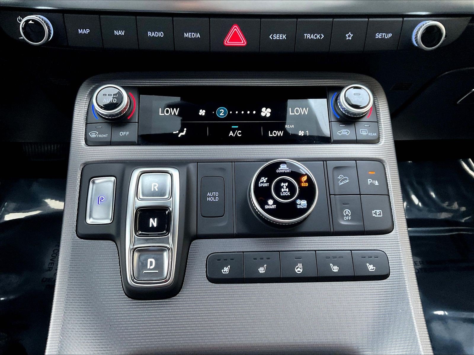 Used 2024 Hyundai Palisade Calligraphy AWD/4WD image 15