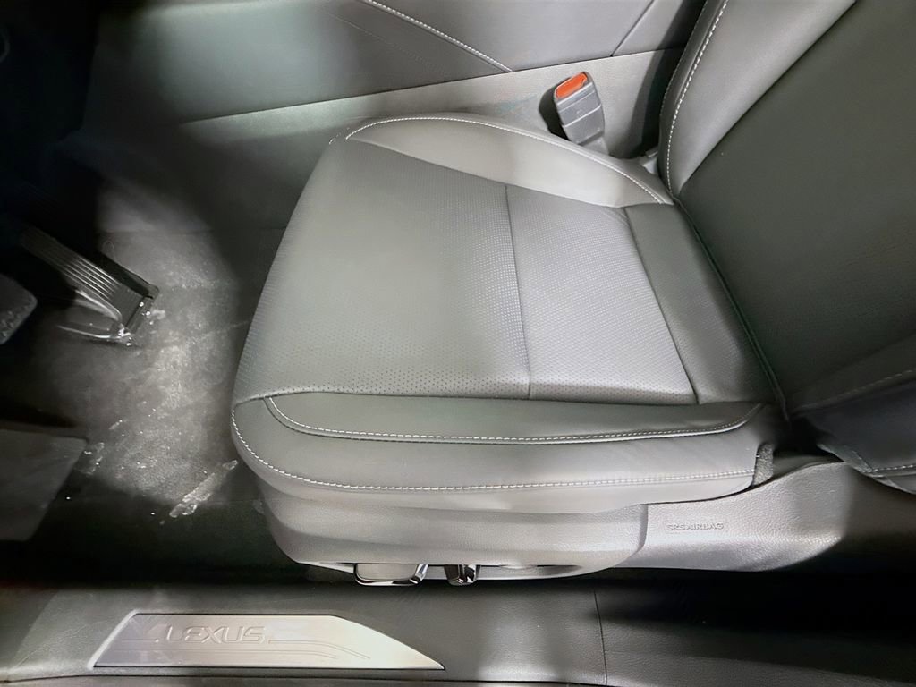 New 2026 Lexus RX 350 FWD image 21