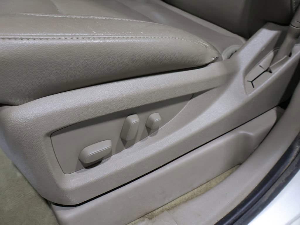 Used 2015 Chevrolet Suburban LTZ AWD/4WD image 20
