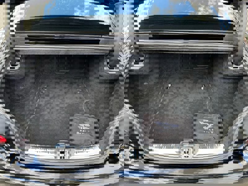 Used 2022 Bentley Continental GT image 25