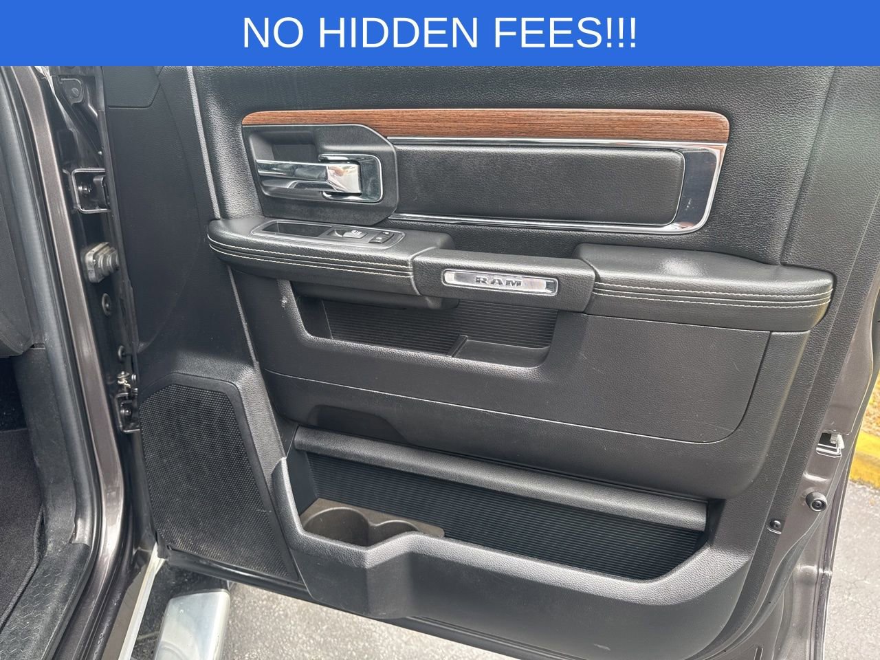 Used 2017 RAM 3500 Laramie image 15