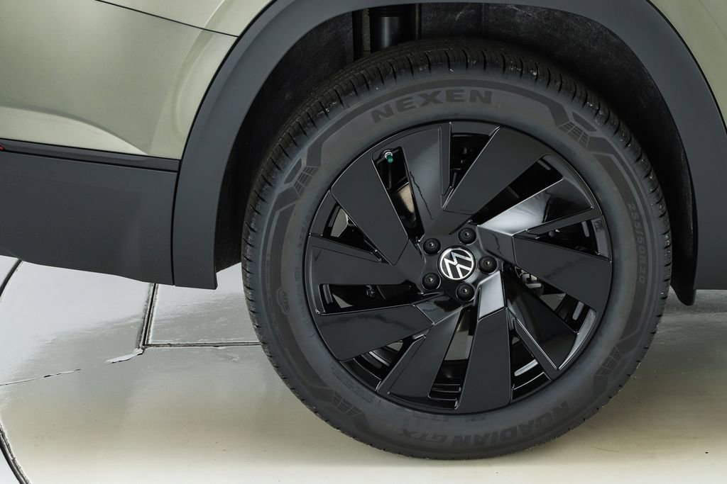 New 2026 Volkswagen Atlas SE image 13