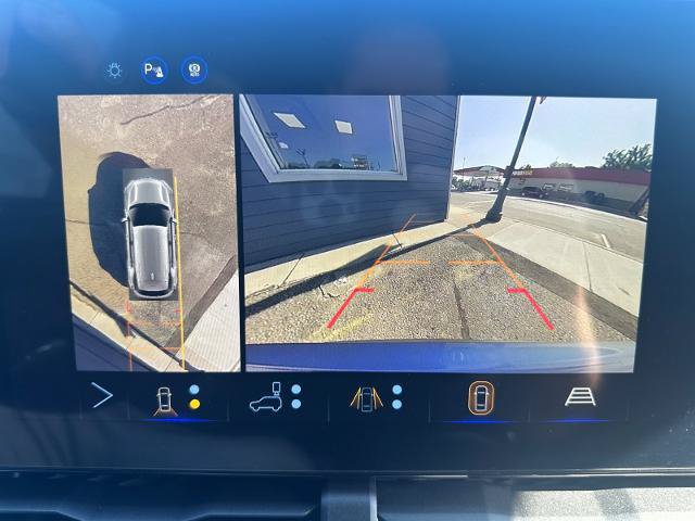 New 2027 Chevrolet Equinox LT w/ Convenience Package II AWD/4WD image 36