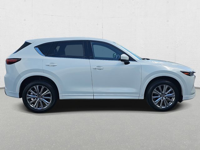 Used 2022 MAZDA CX-5 Signature image 4