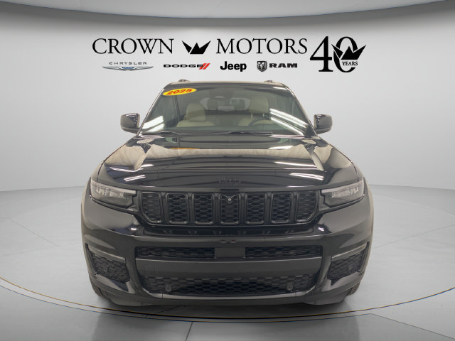 Used 2025 Jeep Grand Cherokee L Limited w/ Luxury Tech Group II AWD/4WD image 10