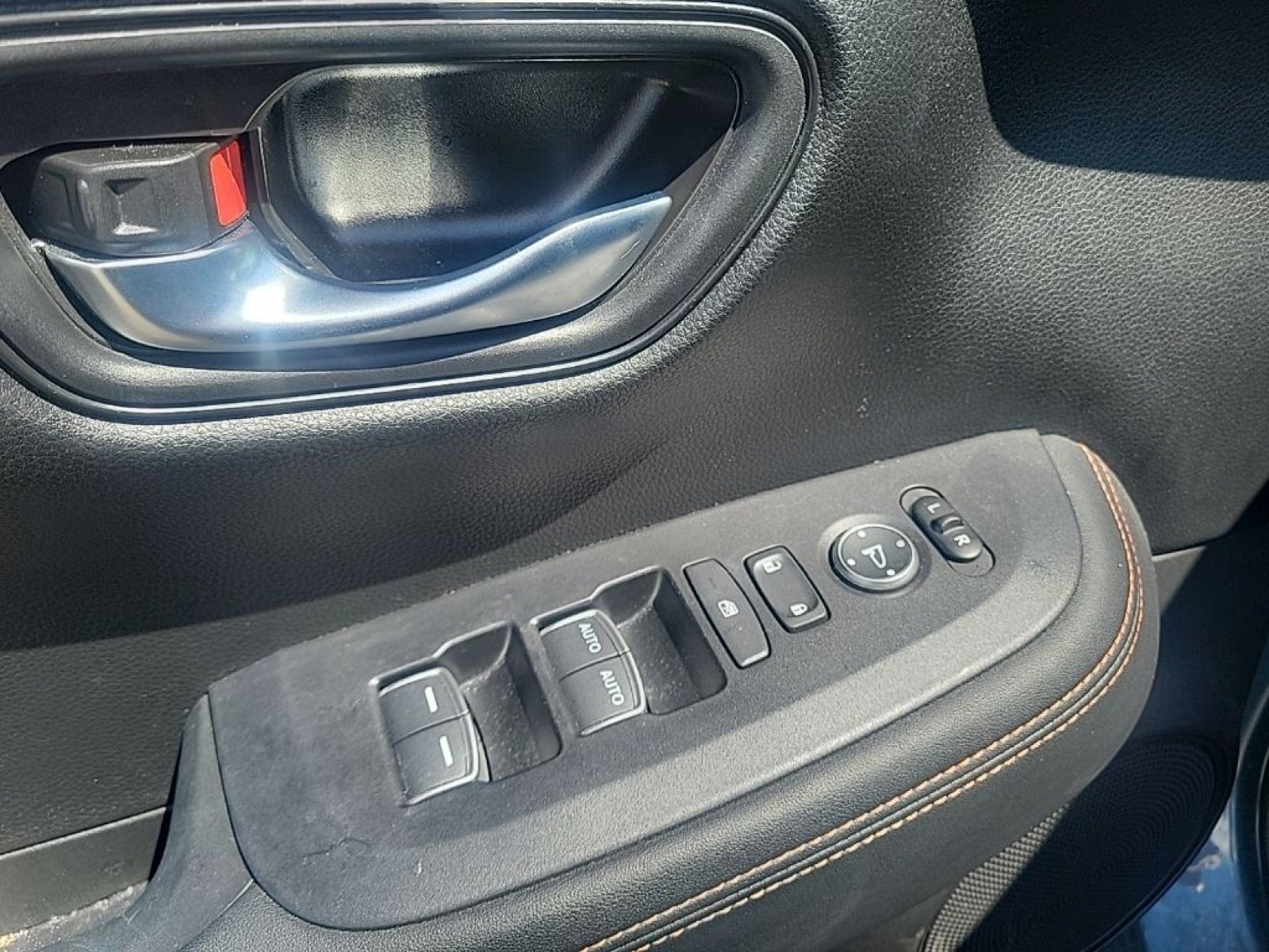 Certified 2023 Honda HR-V Sport image 14