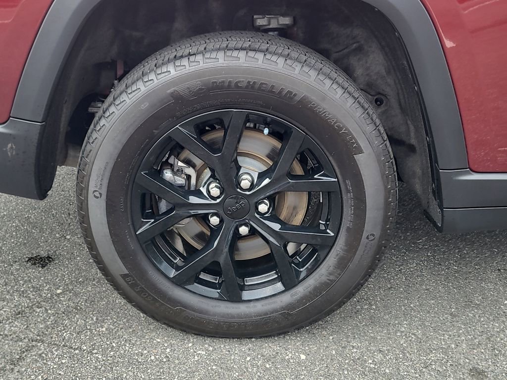 Certified 2024 Jeep Grand Cherokee L Altitude image 5