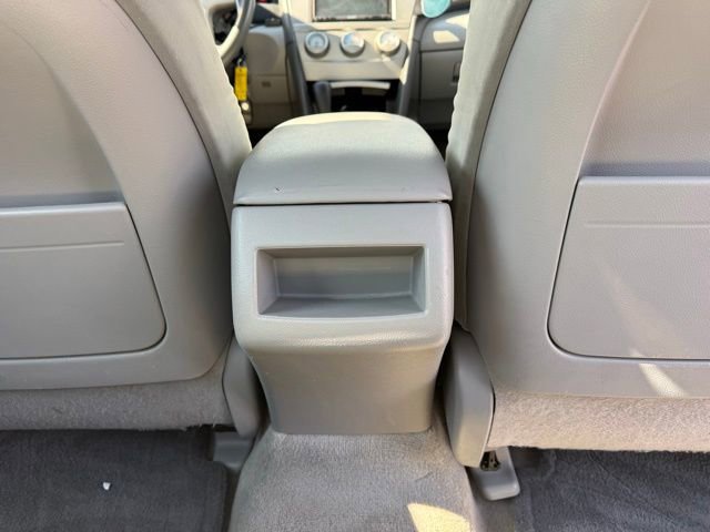 Used 2011 Toyota Camry LE image 25