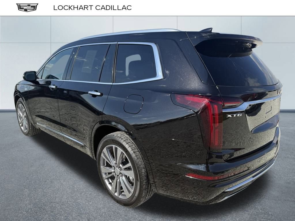 Certified 2025 Cadillac XT6 Premium Luxury image 4