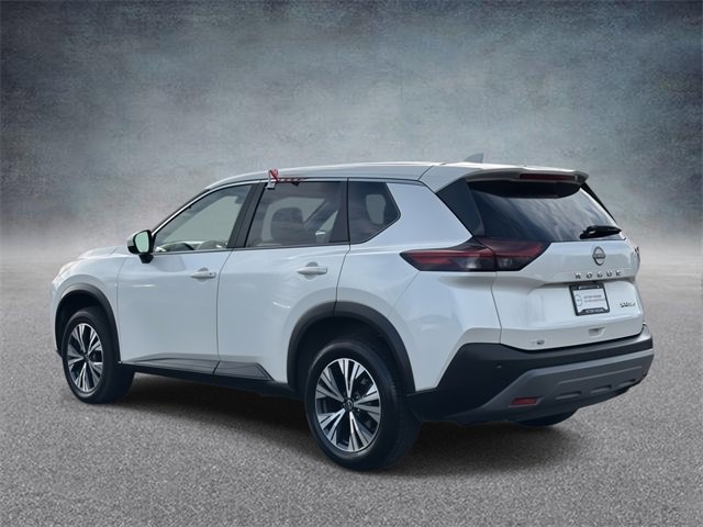 Used 2023 Nissan Rogue SV image 6