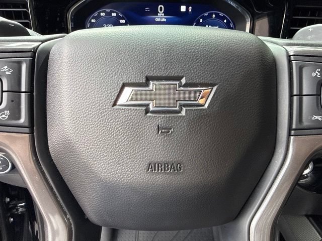 Used 2023 Chevrolet Silverado 1500 ZR2 w/ Technology Package AWD/4WD image 15