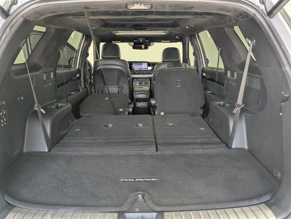 Used 2022 Hyundai Palisade Calligraphy w/ Cargo Package image 26