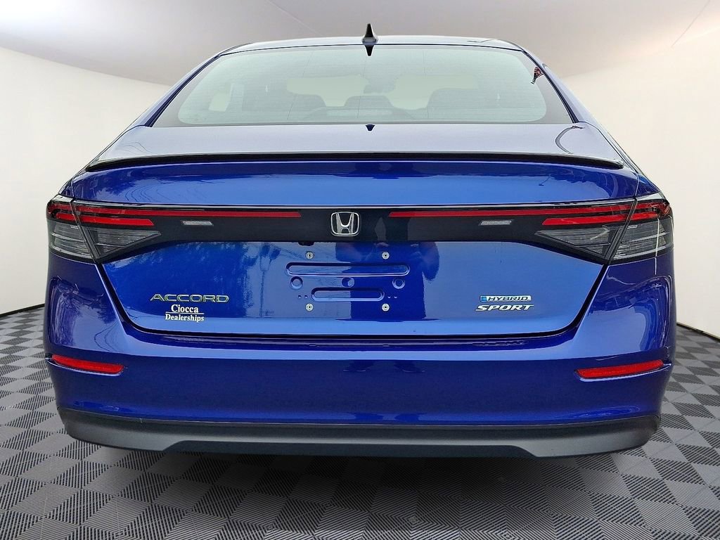 Used 2023 Honda Accord Sport image 8