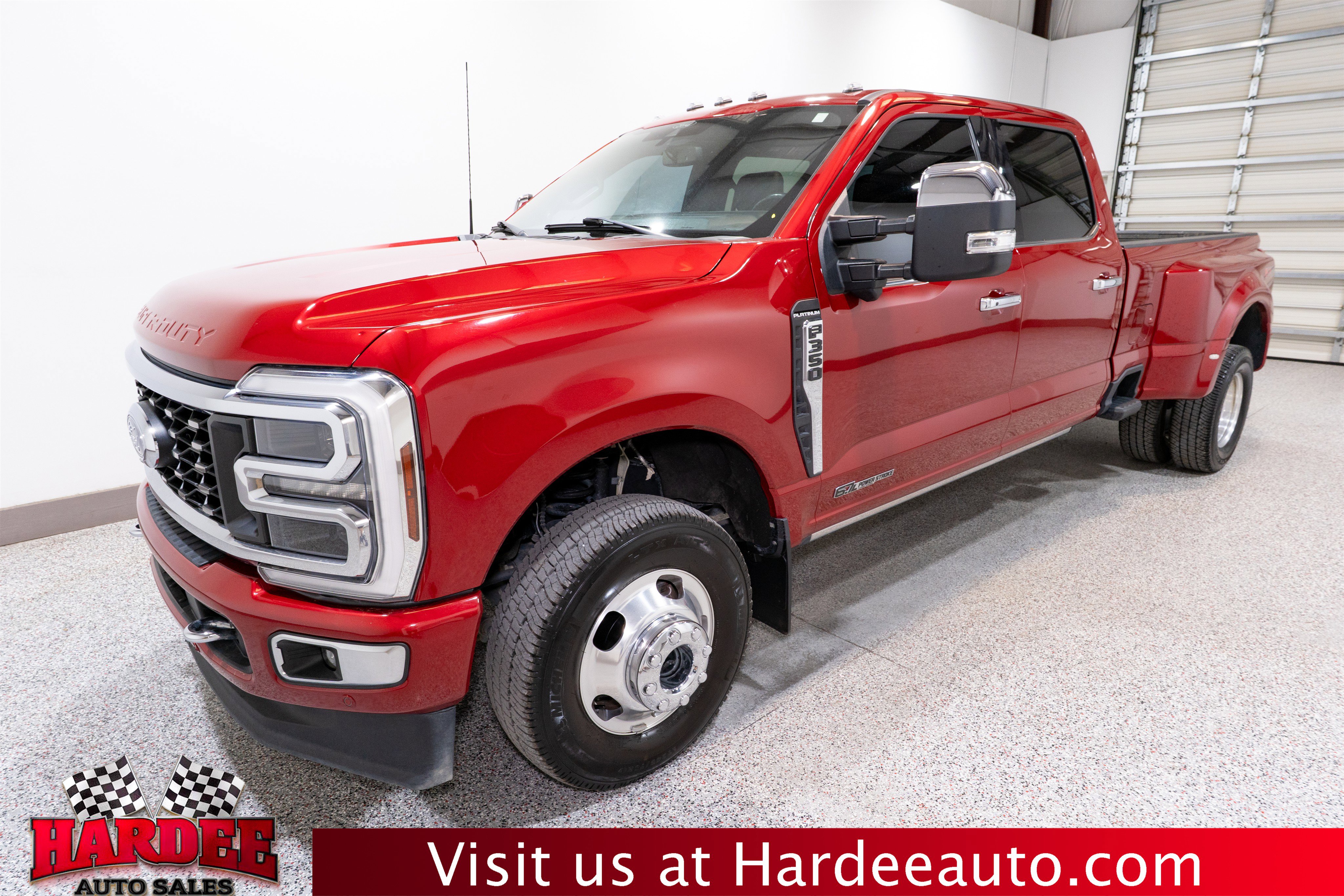 Used 2024 Ford F350 Platinum image 2