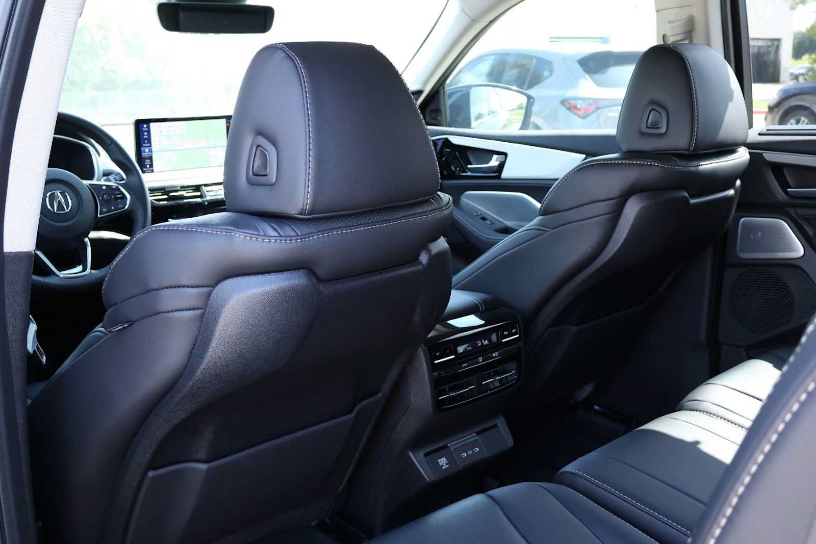 Certified 2026 Acura MDX w/ Technology Package AWD/4WD image 12