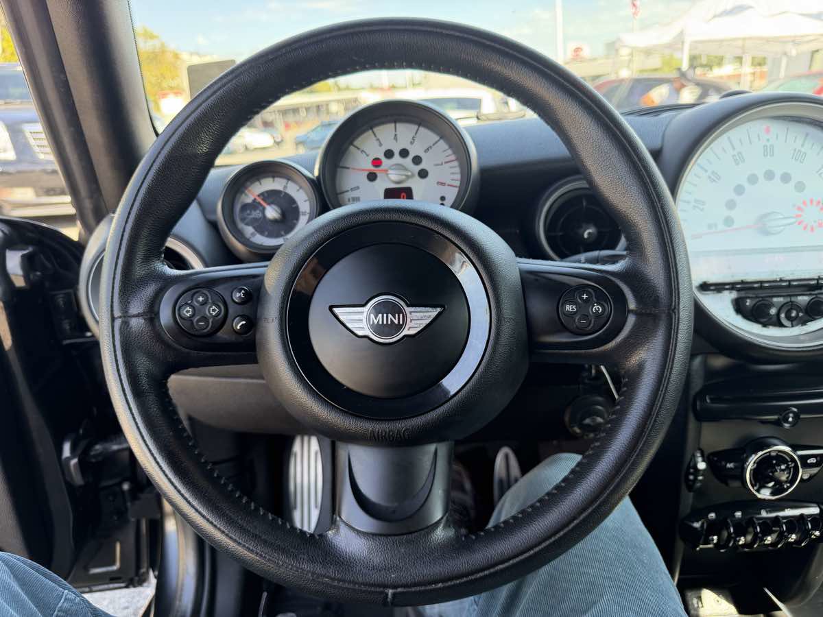 Used 2013 MINI Cooper S FWD image 21