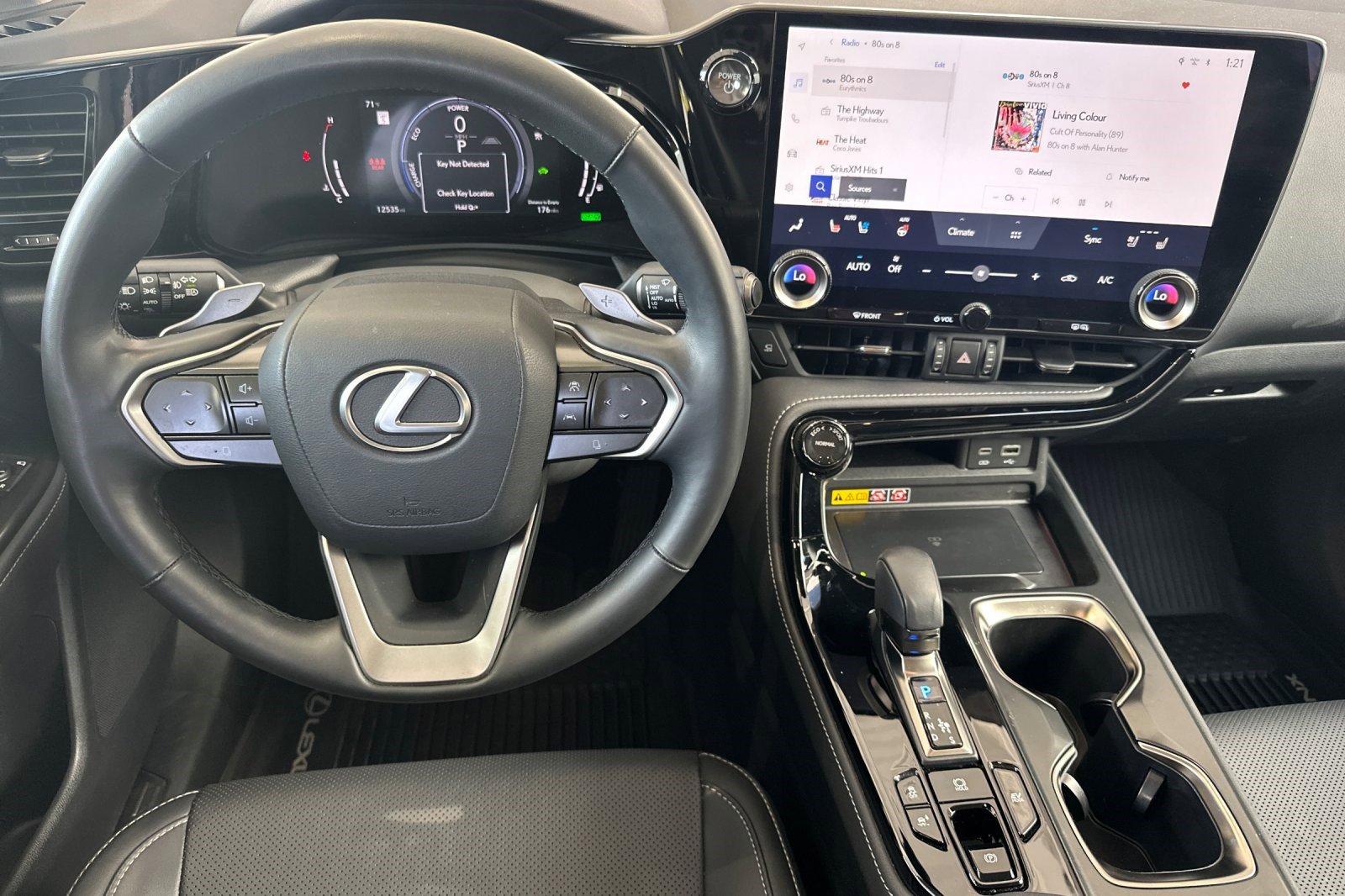 Certified 2025 Lexus NX 350h AWD w/ Accessory Package (2T) image 18