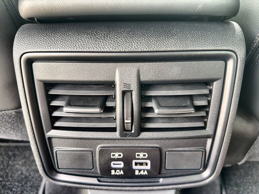 Certified 2026 Subaru Forester Premium AWD/4WD image 35