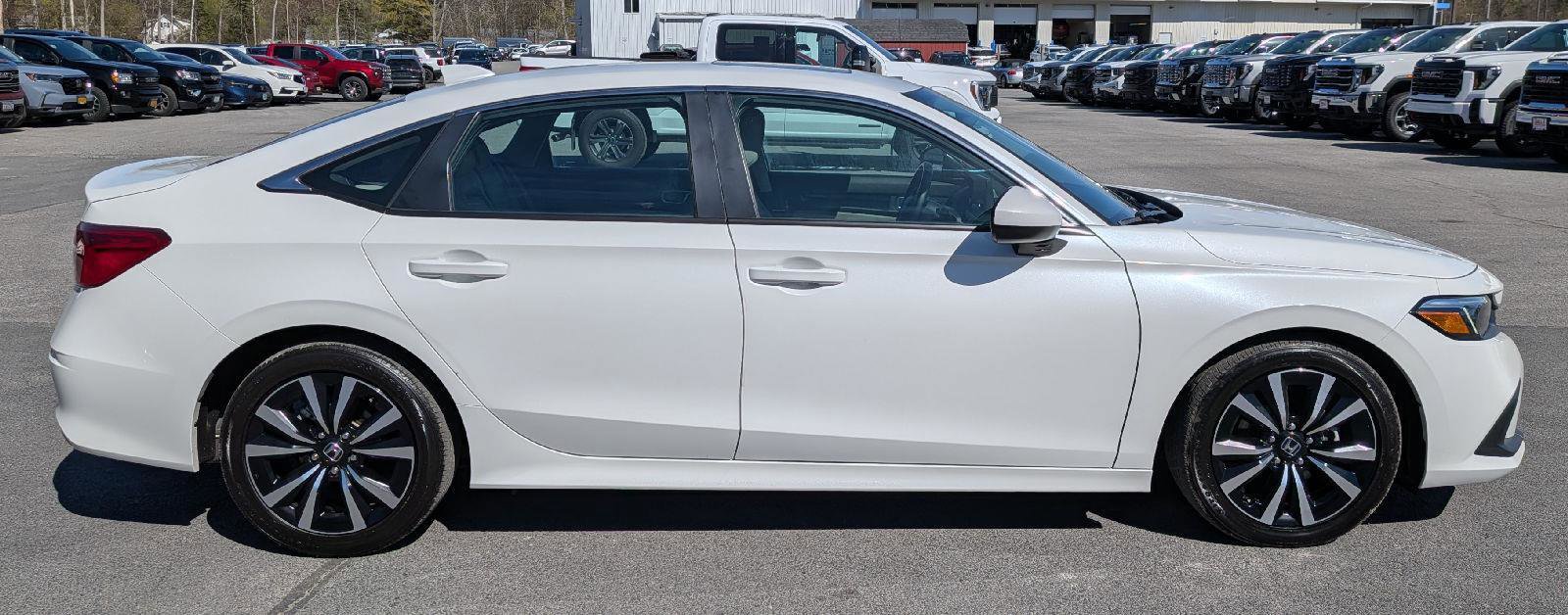 Used 2024 Honda Civic EX image 6