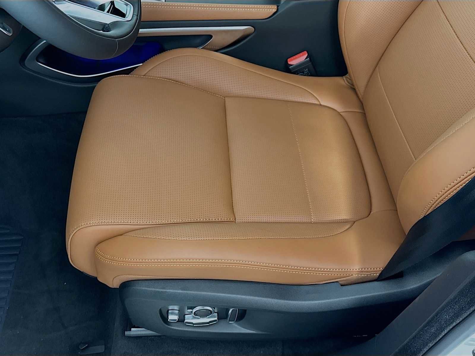 New 2026 Jaguar F-PACE R-Dynamic S AWD/4WD image 21