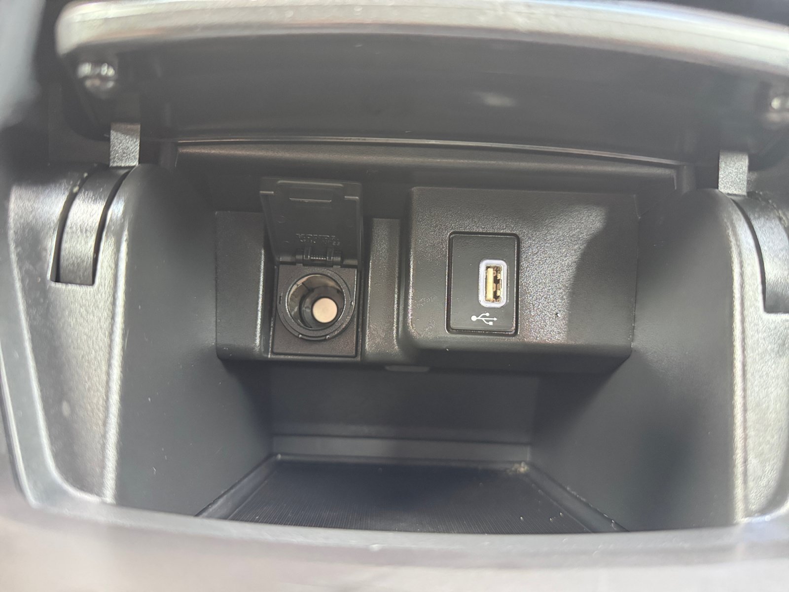 Used 2018 Honda Accord LX image 19
