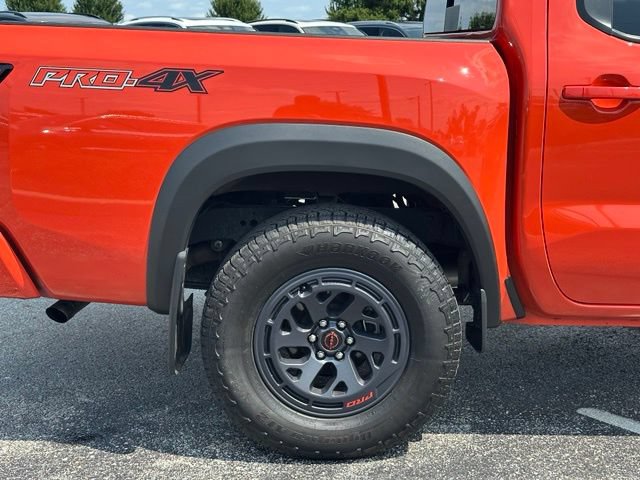 Used 2025 Nissan Frontier PRO-4X w/ Pro Convenience Package AWD/4WD image 9