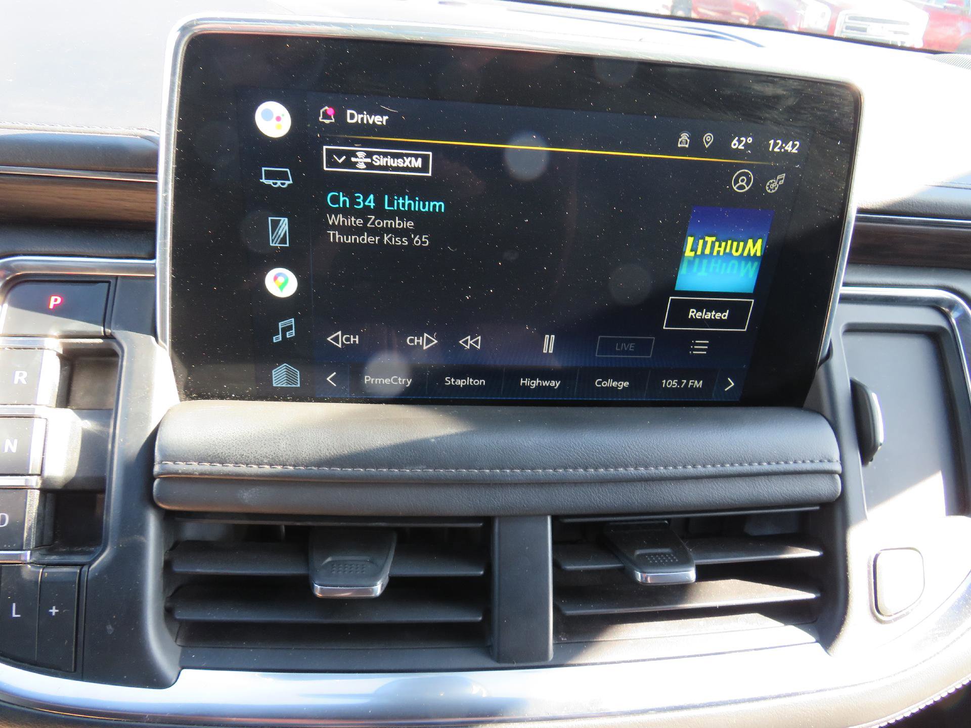 Used 2022 Chevrolet Tahoe Z71 w/ Off-Road Capability Package image 8