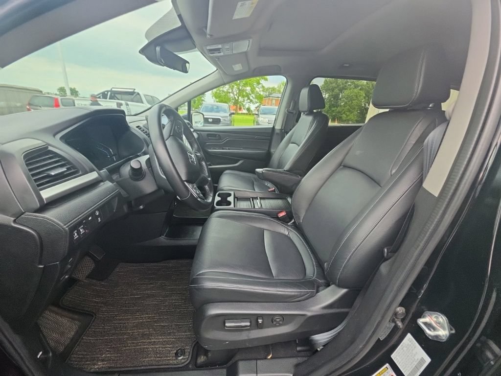 Used 2024 Honda Odyssey EX-L image 12