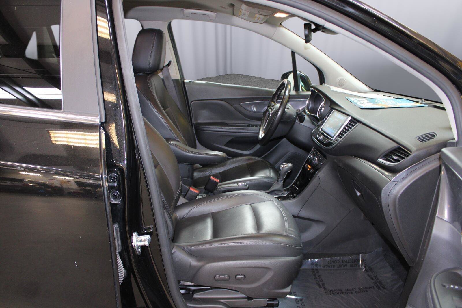 Used 2019 Buick Encore Essence w/ Safety Package II FWD image 36