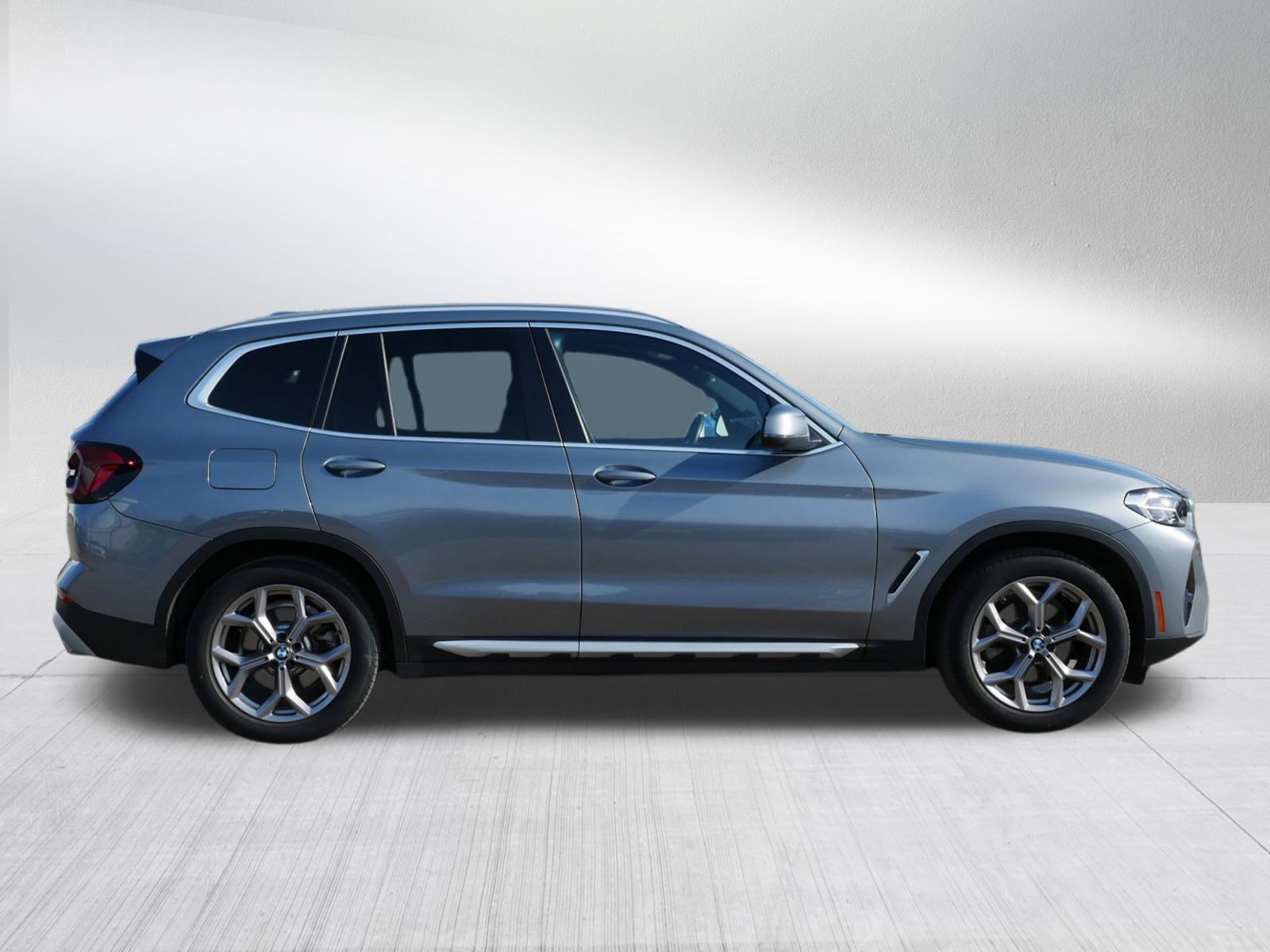 Used 2024 BMW X3 xDrive30i w/ Premium Package w/ZPA image 8
