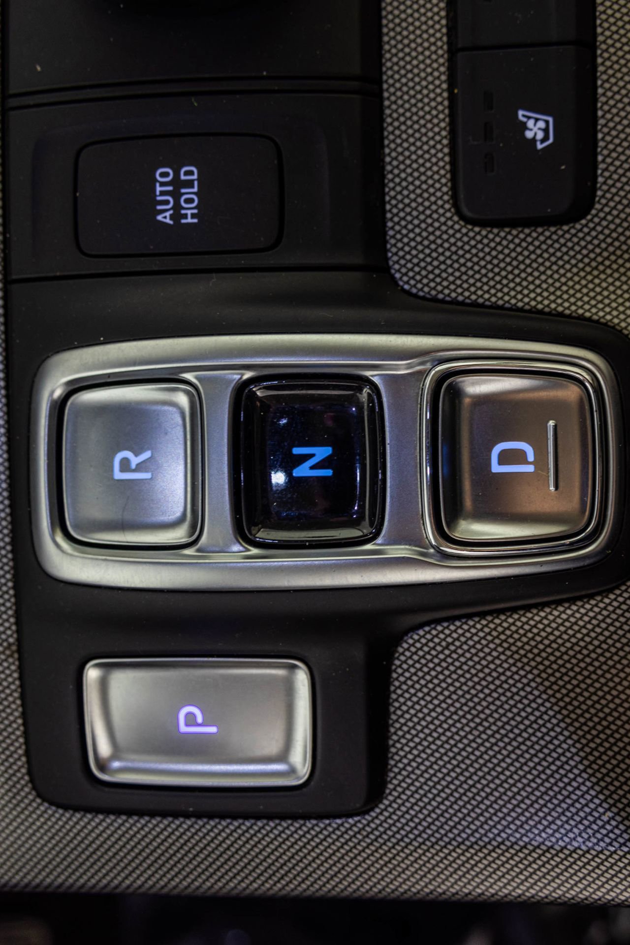 Used 2020 Hyundai Palisade Limited image 30