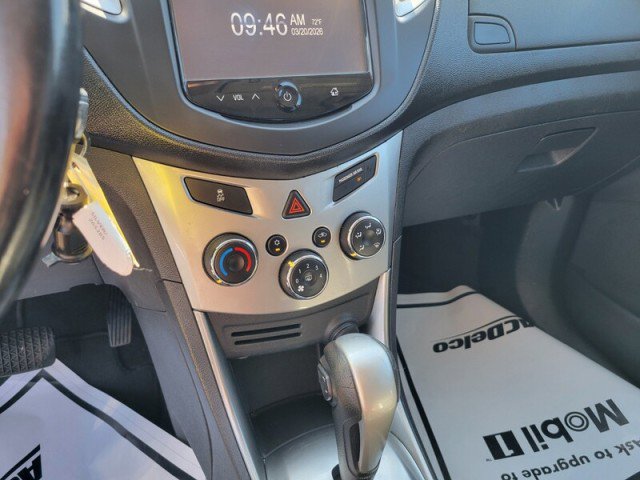 Used 2016 Chevrolet Trax LT w/ LT Convenience Package image 16