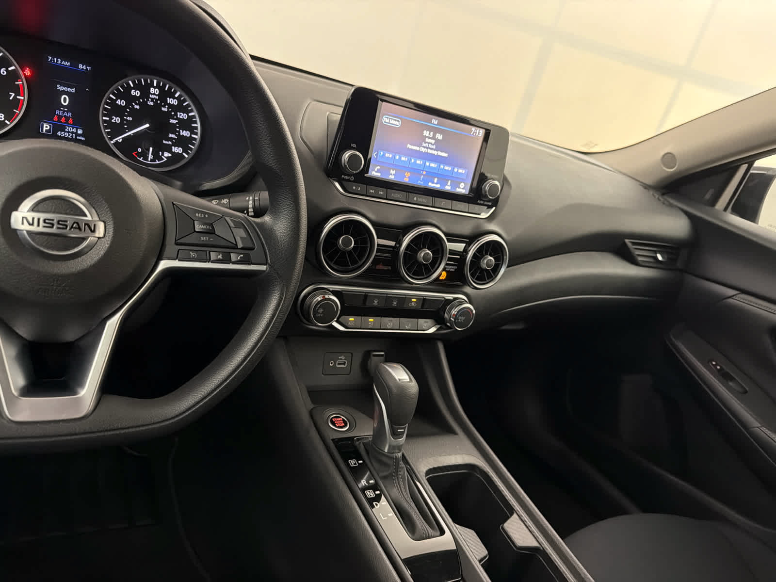Certified 2023 Nissan Sentra S FWD image 17