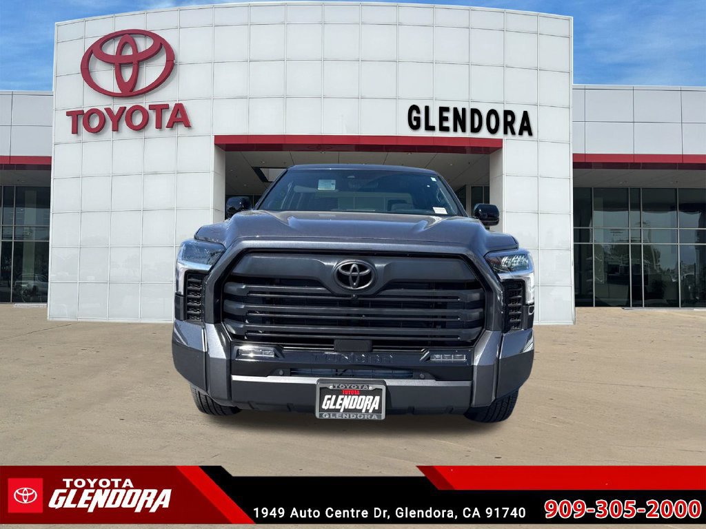 New 2026 Toyota Tundra Limited AWD/4WD image 3