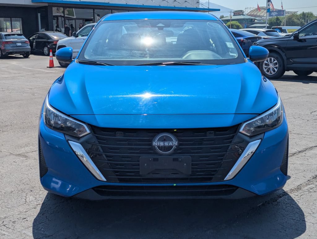 Used 2024 Nissan Sentra SV FWD image 9
