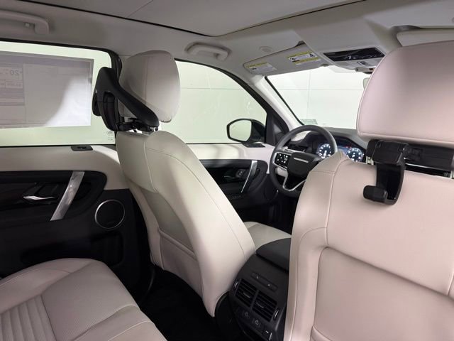 New 2025 Land Rover Discovery Sport S image 31