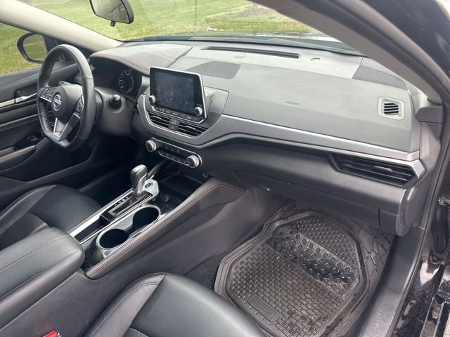 Used 2023 Nissan Altima 2.5 SR image 27