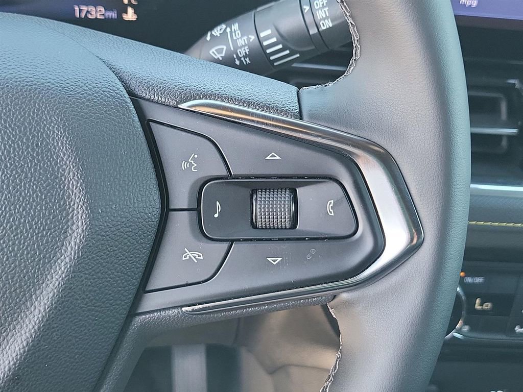 Certified 2025 Chevrolet TrailBlazer ACTIV w/ Convenience Package image 38