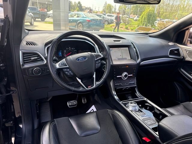 Used 2020 Ford Edge ST w/ Equipment Group 401A AWD/4WD image 29