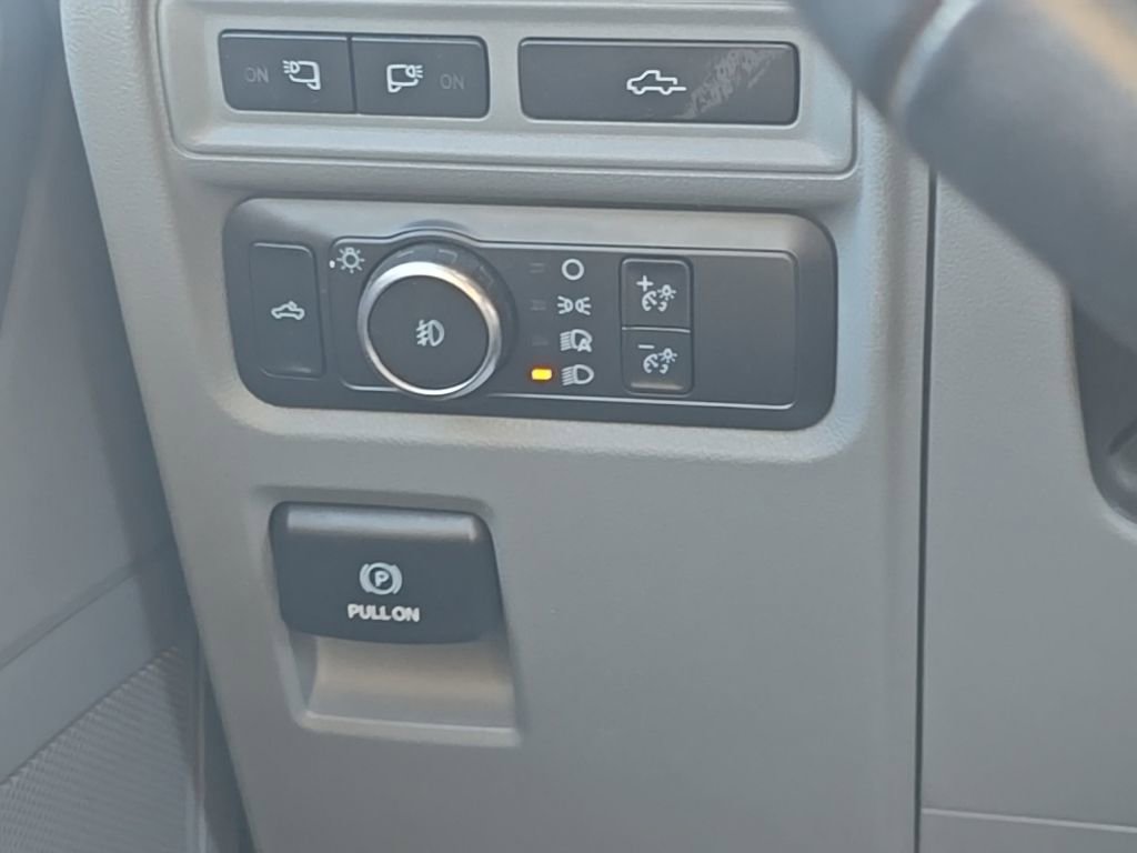 Used 2022 Ford F150 XLT w/ Equipment Group 302A High image 30