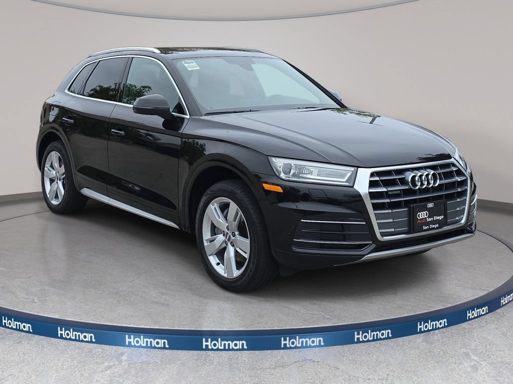 Used 2019 Audi Q5 Premium w/ Convenience Package AWD/4WD image 4