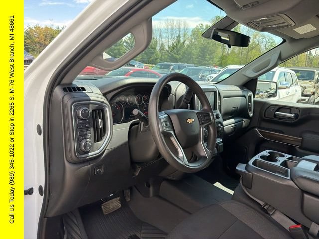 Used 2021 Chevrolet Silverado 1500 LT w/ Remote Start Package AWD/4WD image 9
