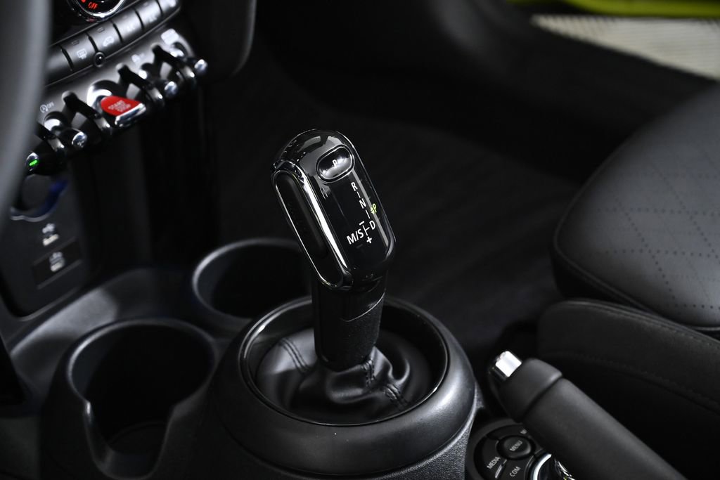 Certified 2024 MINI Cooper S image 23