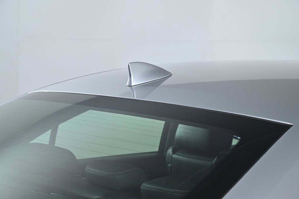 Used 2019 Lexus IS 300 F Sport w/ F Sport Package image 10