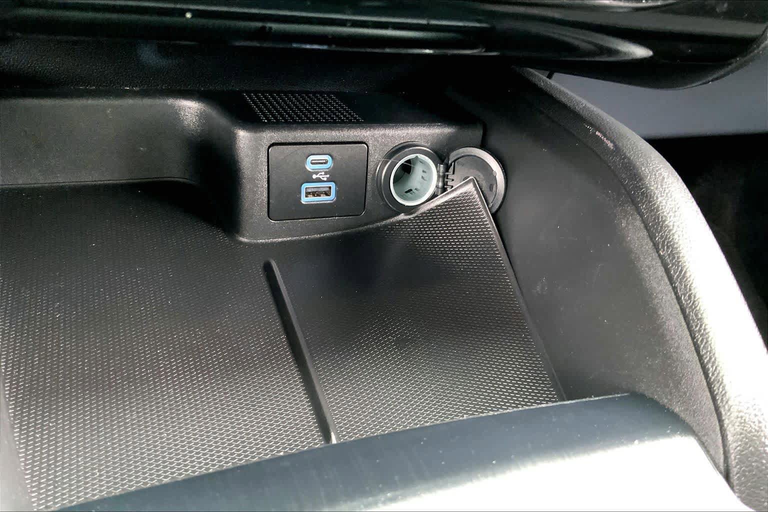 Certified 2023 Ford Escape ST-Line w/ Tech Pack #1 FWD image 30