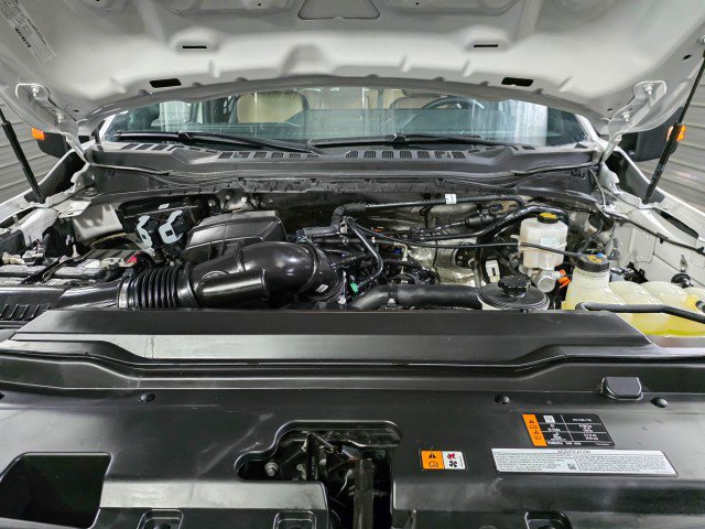 Used 2024 Ford F350 Lariat w/ Chrome Package image 39