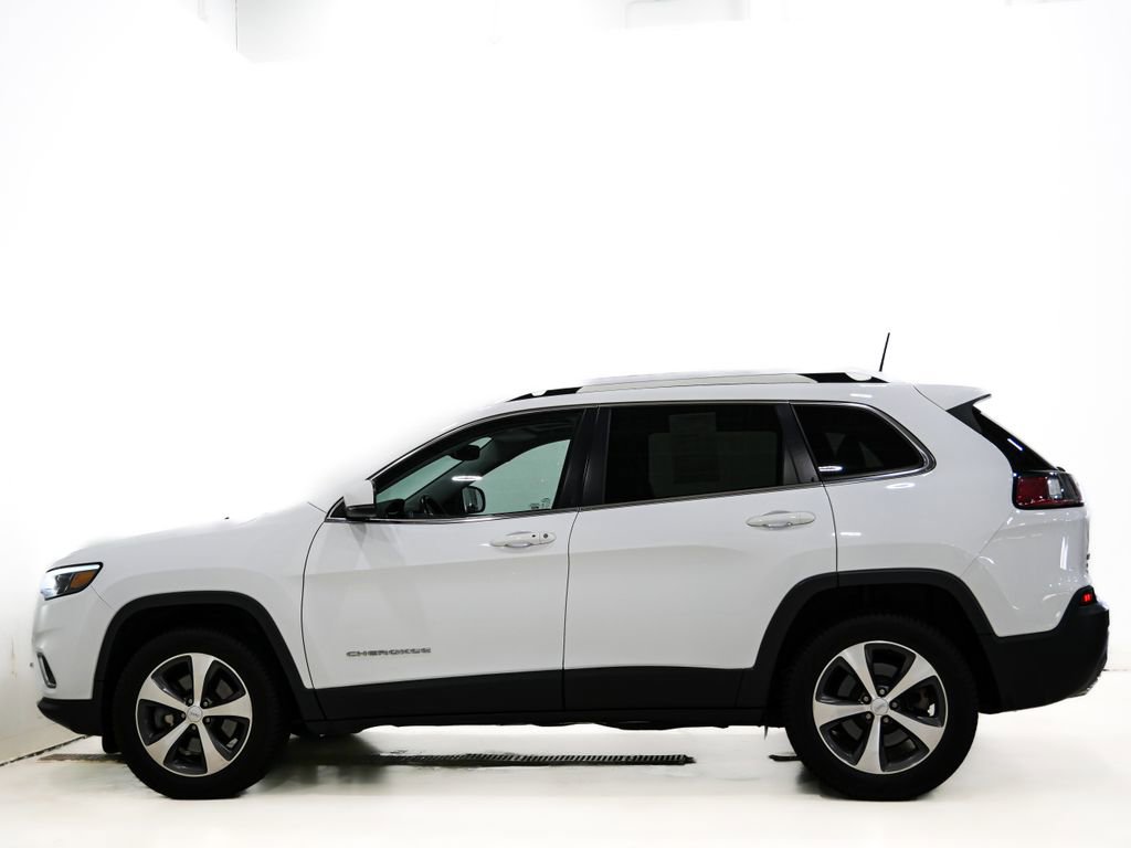 Used 2020 Jeep Cherokee Limited AWD/4WD image 6