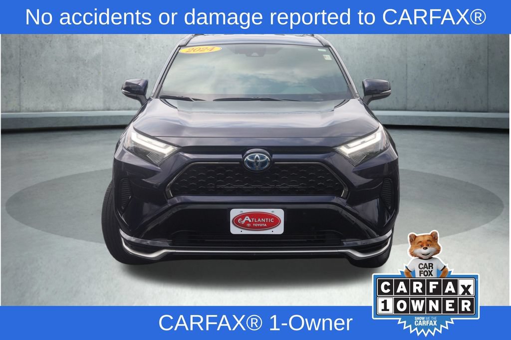 Used 2024 Toyota RAV4 SE AWD/4WD image 2