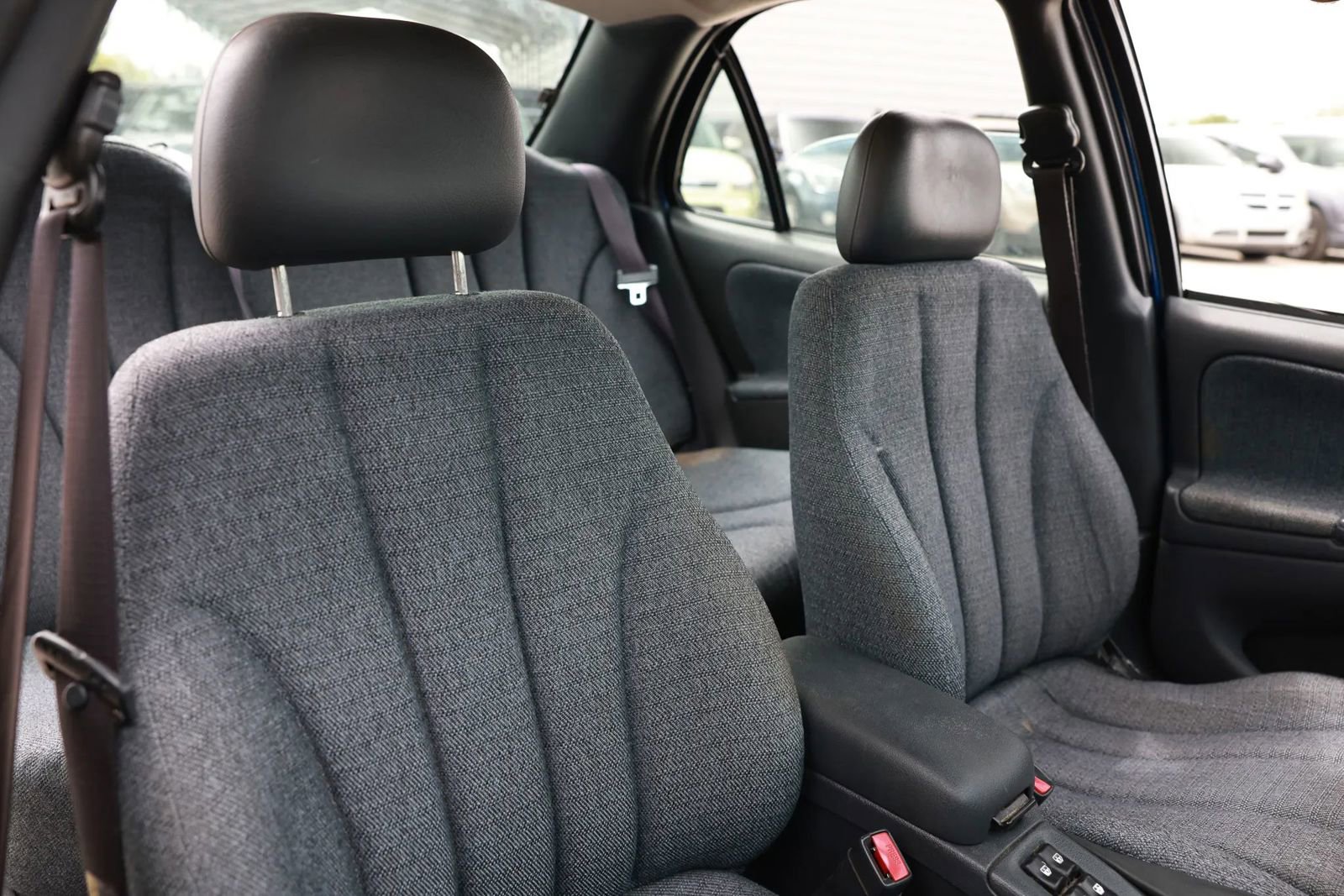 Used 2005 Chevrolet Cavalier Sedan 4D w/ Preferred Equipment Group image 19