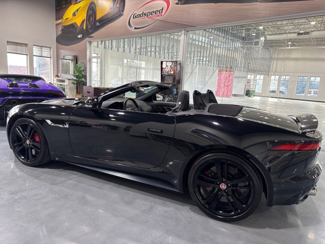 Used 2014 Jaguar F-TYPE S image 33